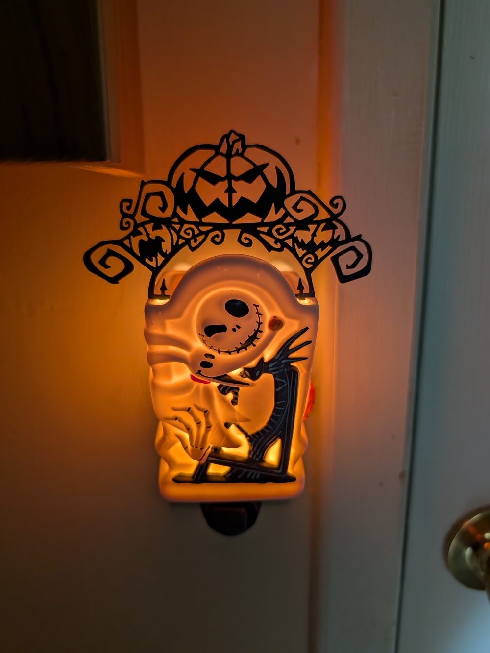 Scentsy NBC Plug In Wax Warmer